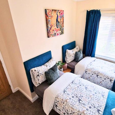 Luxury Family Apartment- Close To Leicester University Exteriör bild
