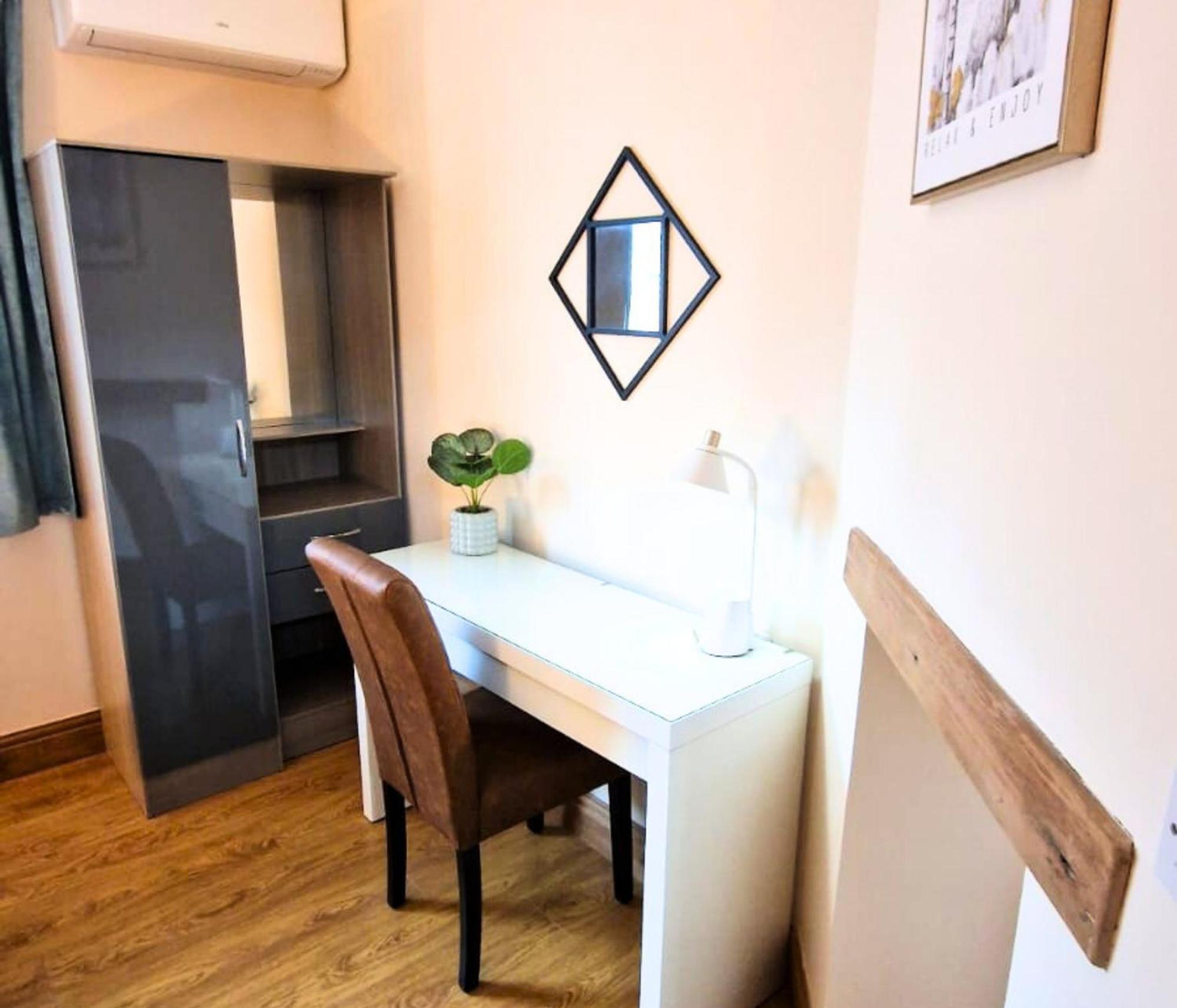 Luxury Family Apartment- Close To Leicester University Exteriör bild