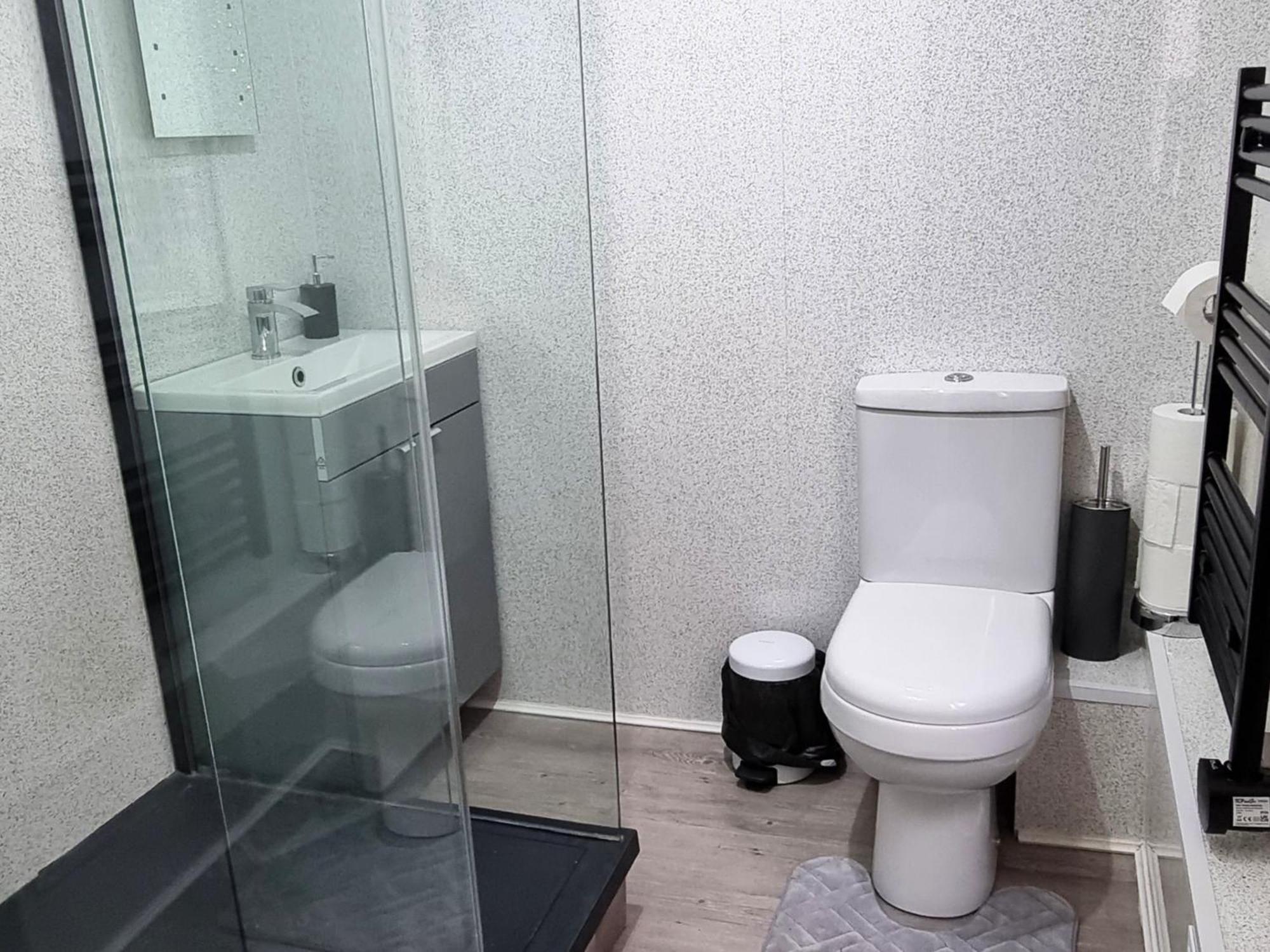 Luxury Family Apartment- Close To Leicester University Exteriör bild